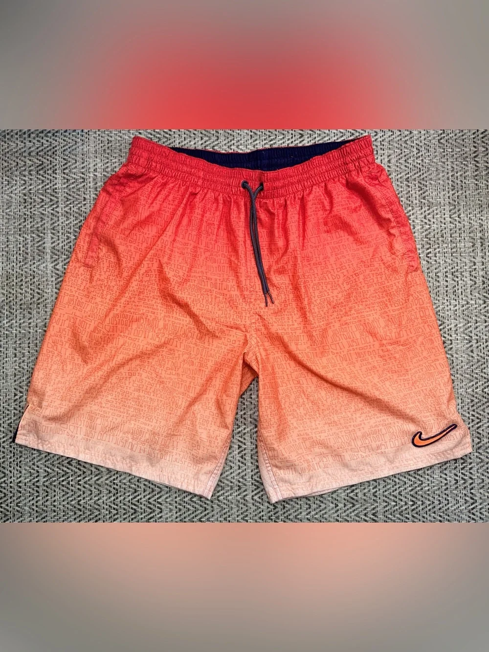 Nike Men’s Large Gradient Just Do It Swim Trunks Mesh Lined Shorts